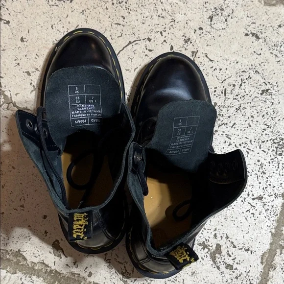 Dr. Martens Clemency Black Heeled Lace up Boots Smooth Leather Size 7 - Picture 8 of 14